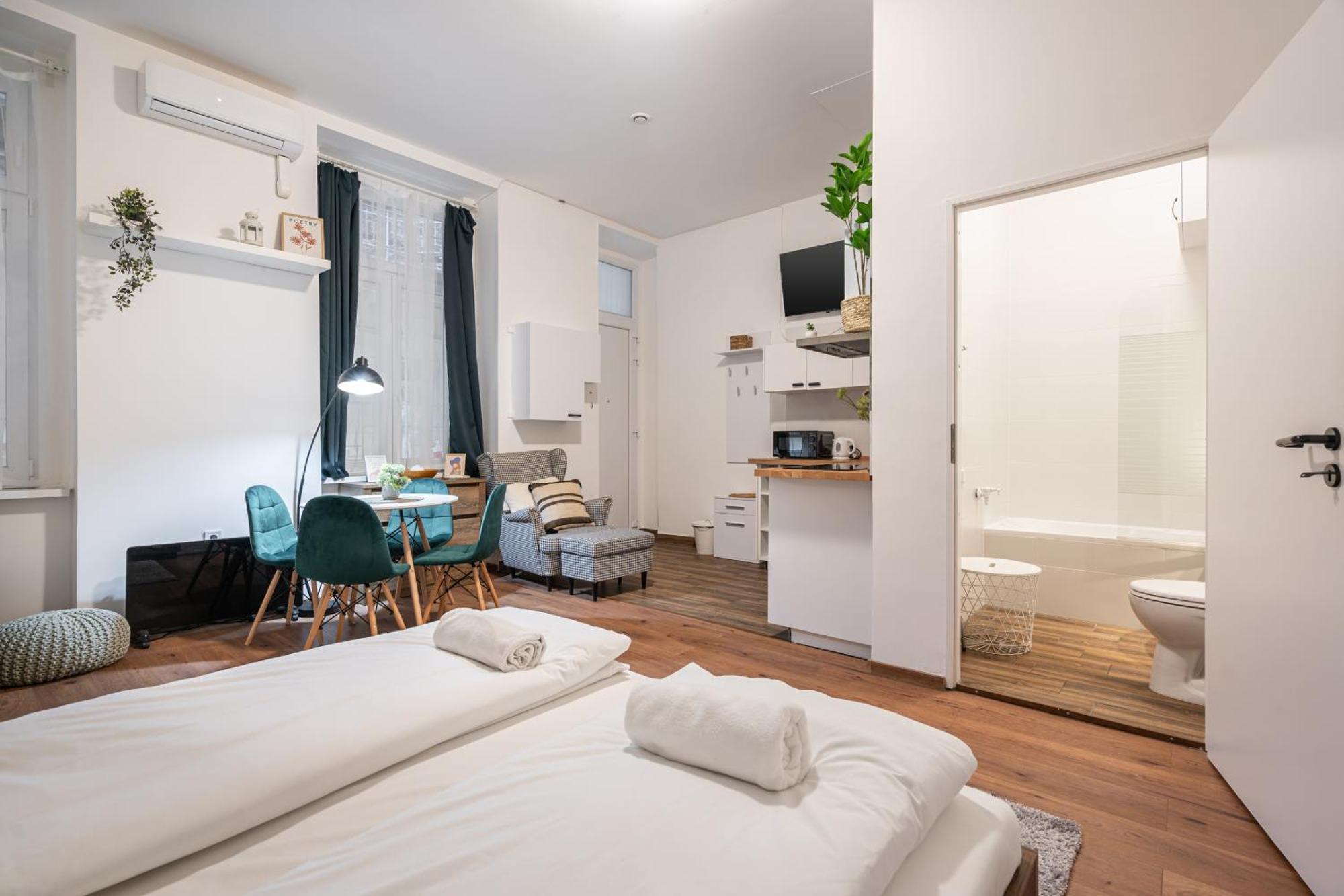 D68 - Downtown Cozy Suite - Best Location By Bqa Budapest Exterior foto